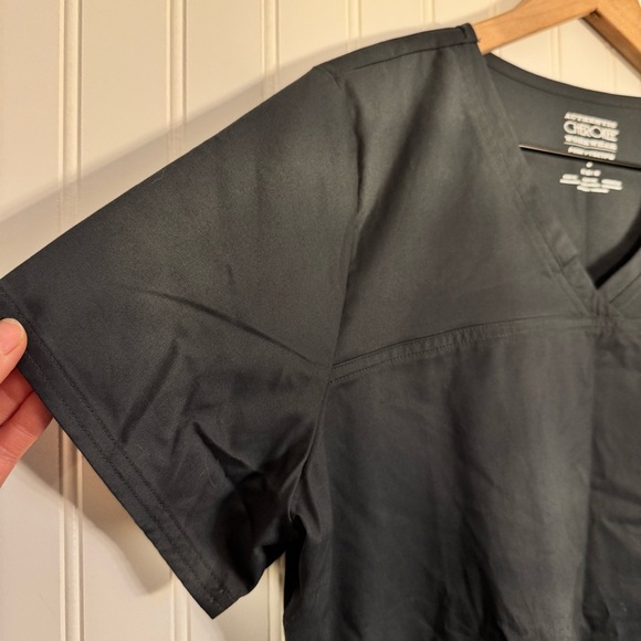 NWT Cherokee Women’s Core Stretch Scrub Top in Pewter Gray Size Medium - Picture 6 of 15